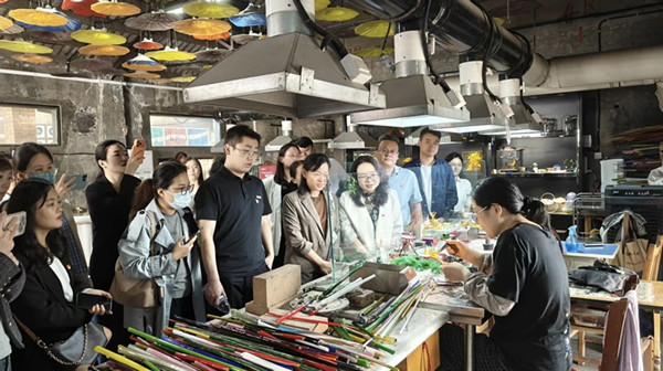 1759201529872491.jpg 微信图片_20250930110519.jpg